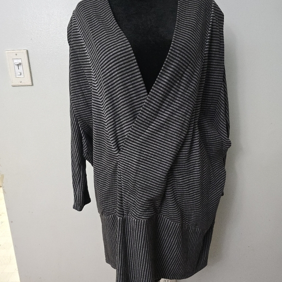 Chic Black and Gray Striped Sweater - Picture 10 of 12
